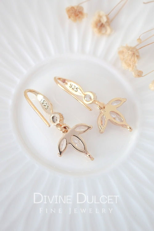 Boucles d'oreilles "Bloom" Pétales de Fleur Zircone Cubique 24 Carats