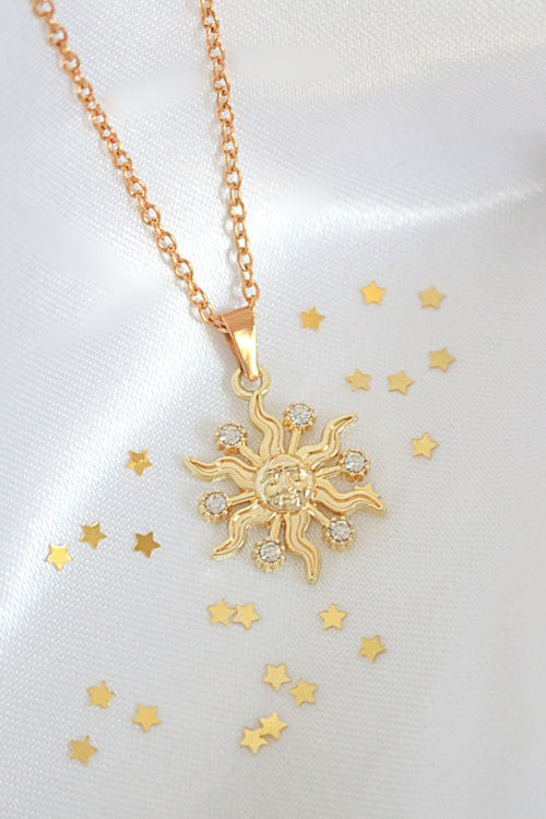 Collier Pendentif Soleil Zircone Cubique 24 Carats