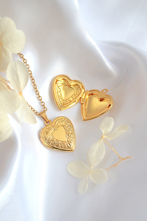 Collier Médaillon Cœur 18 Carats